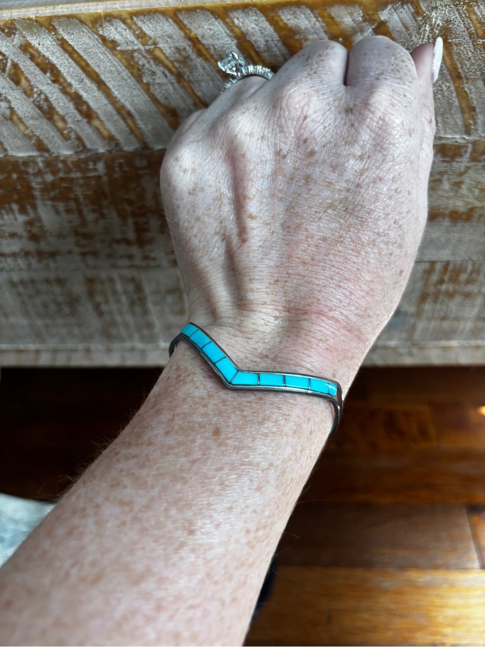 Turquoise bracelet - Picture 1 of 5